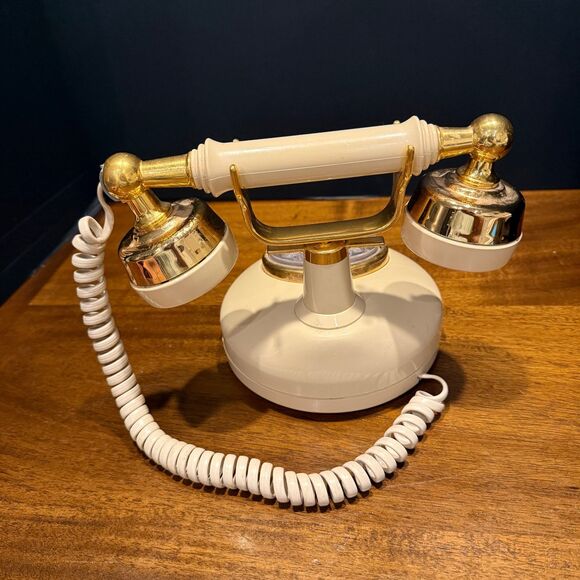 Vintage 1970’s French Style Western Electric Rotary Cream Desk Phone w/ Handset - Picture 8 of 11